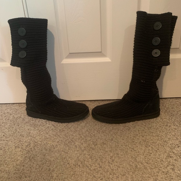 UGG Black Knit Boots Size 8 - Picture 2 of 7